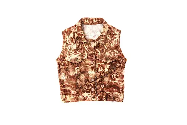 Chaleco cortito (Mes y Sage, $299)