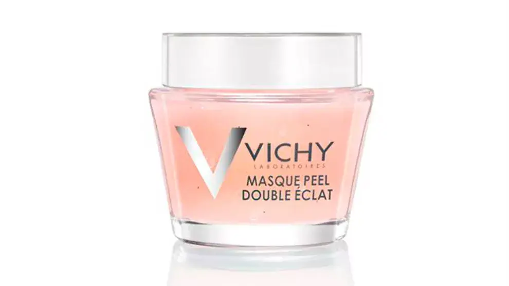 Máscara doble peeling. Para las pieles opacas. Brinda luminosidad y repara los daños producidos por los radicales libres. $580, Vichy