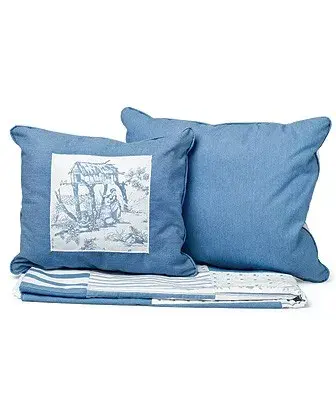 Cubreedredón y almohadones. Mora Hills, desde $75)