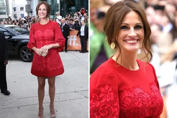 Julia Roberts en rojo furioso por Dolce Gabbana y accesorios color nude ¡Perfecta elección!