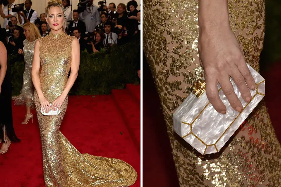Kate Hudson eligió a Michael Kors para la alfombra roja. ¡Divino su clutch!