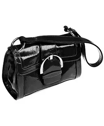 Mini satchel de cuero charol (Prune, $239)