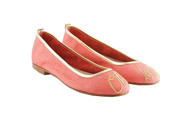 Balerinas bordadas (Lomm, $1000)
