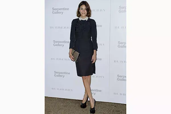 Alexa Chung es conductora de TV y colaboradora en Vogue