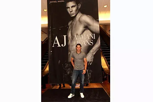 En la presentación de la campaña de Armani