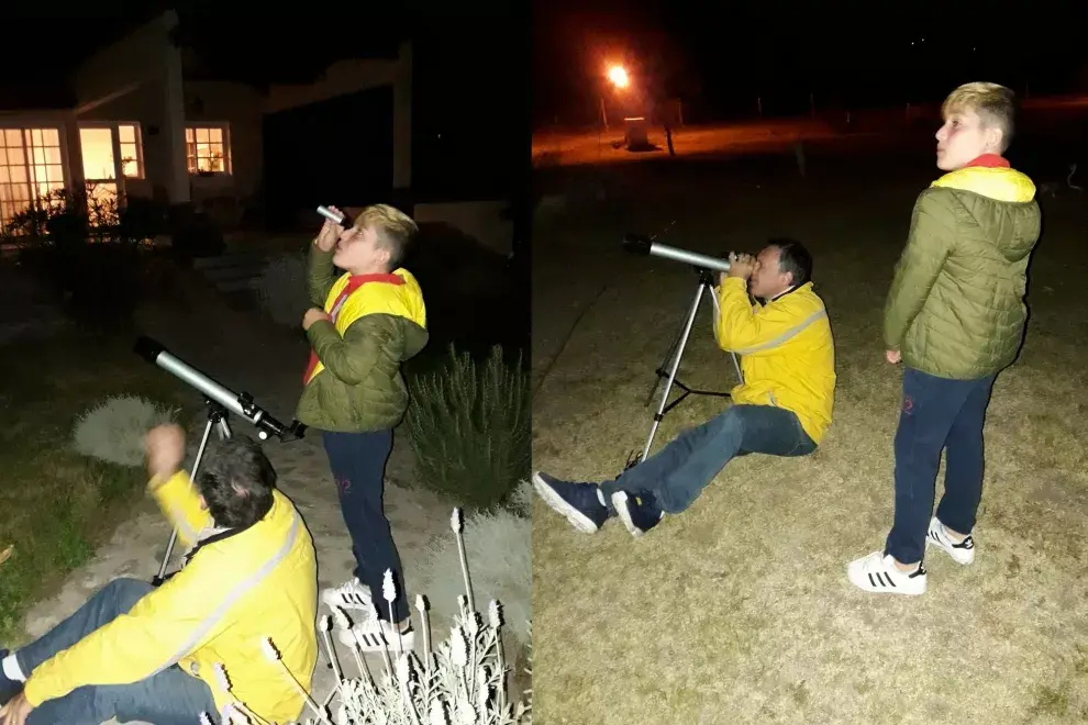 El cielo de la precordillera invita al astroturismo. En Cafayate con nuestro propio telescopio vimos la luna "de cerca" desde nuestro jardín a los pies de un cerro en la casa alquilada por Airbnb.