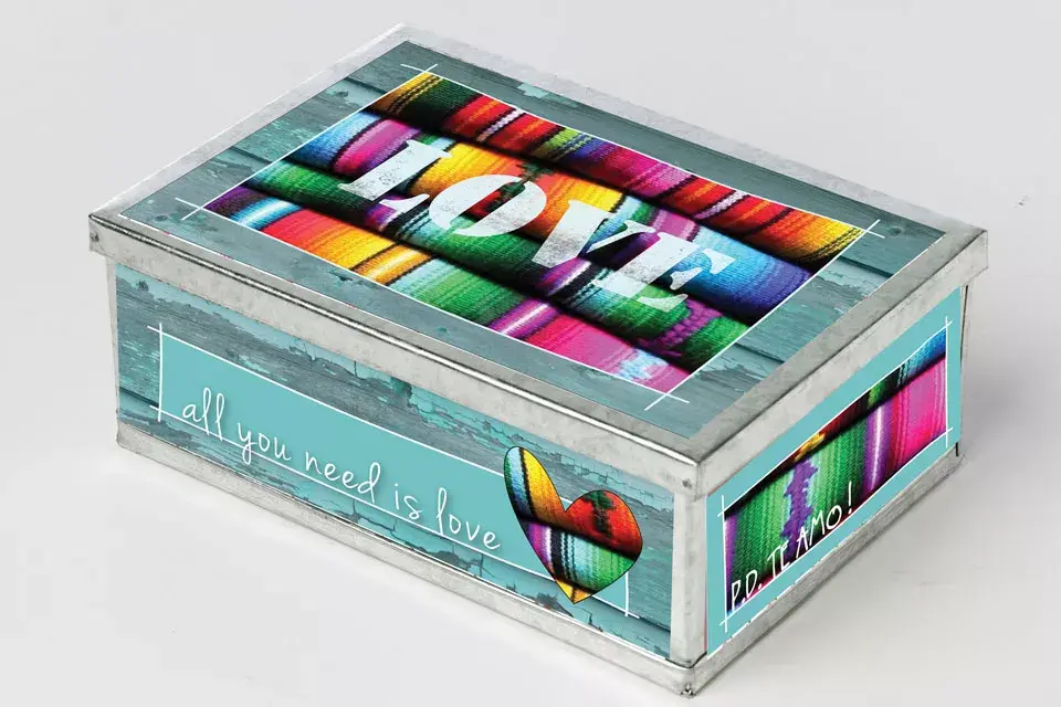 Caja Love (C- laBuaT, $200)