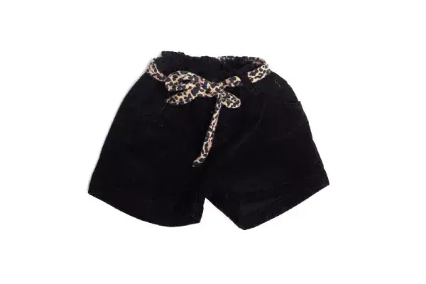 Shorts de corderoy con lazo (Cheeky, $162)