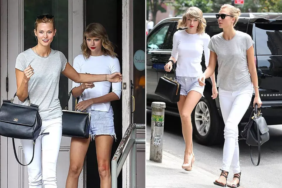 Así salen a la calle a pasear: ambas con tonos neutros; Taylor, siempre con un poco más de sex appeal y Karlie, más casual