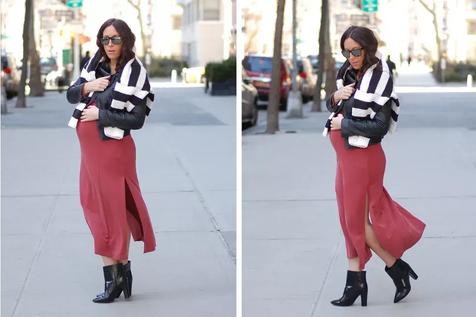 Un look bien sexy que marca las curvas del embarazo