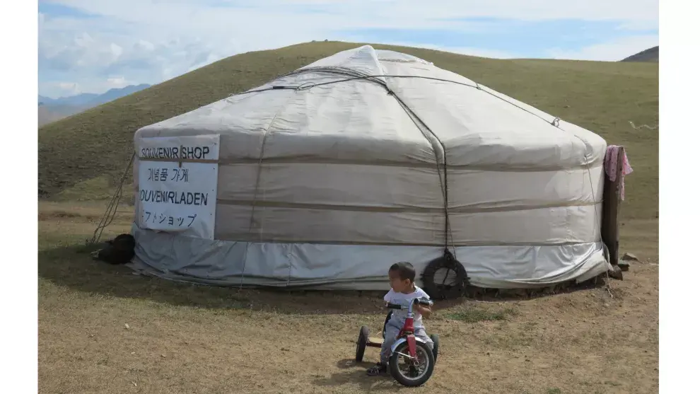 Yurta en el Parque Nacional Tarelj