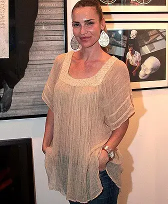 María Vázquez asistió a la apertura de la 4° Edición de Buenos Aires Photo, en el Palais de Glace. 
