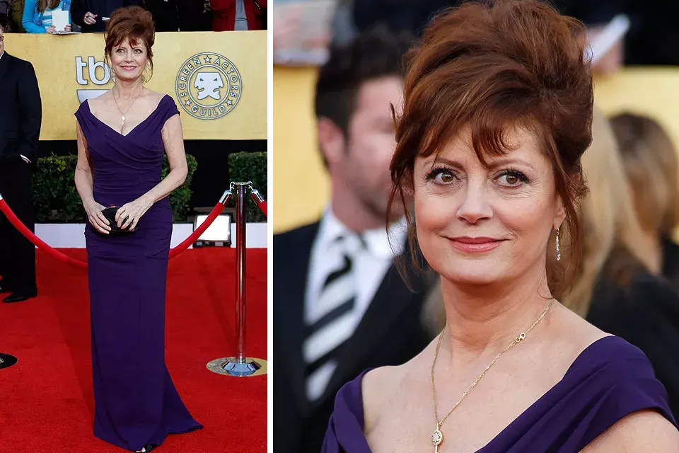 Chic y sofisticada, Susan Sarandon estaba espléndida con su vestido violeta de hombros caídos diseñado por Nicole Miller
