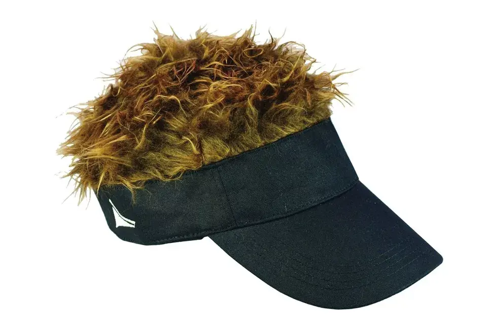 Para los papás con poco pelo, esta gorra deportiva es un buen accesorio