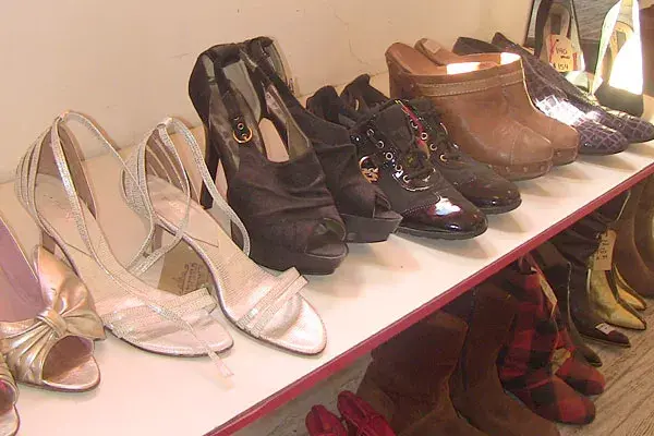Diferentes estilos de zapatos