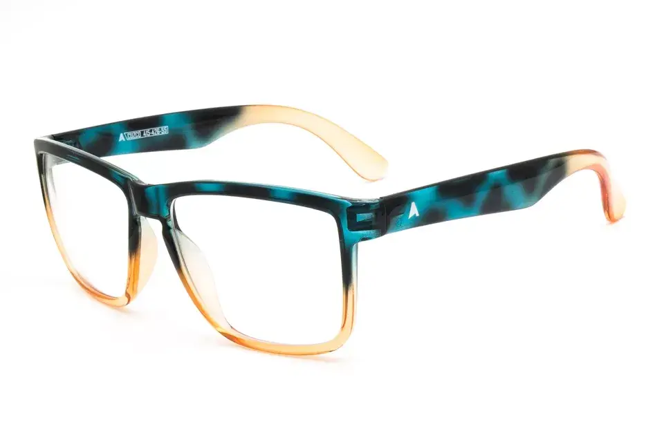Armazón grande y colores contrastantes (Absurda, Cuzco $1100)