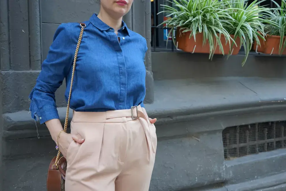 Pantalón: Rimmel Camisa: Zara Zapatos: Julieta Erdocia