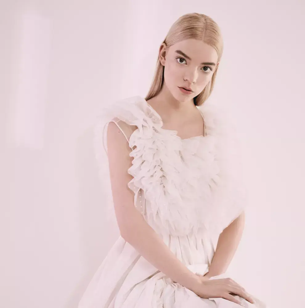 Taylor Joy descubrió su caballito de batalla de belleza mientras filmaba la miniserie Gambito de Dama.