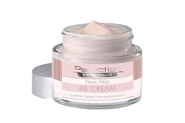 Perfection BB Creme Crema facial perfeccionadora $100, Gigot)