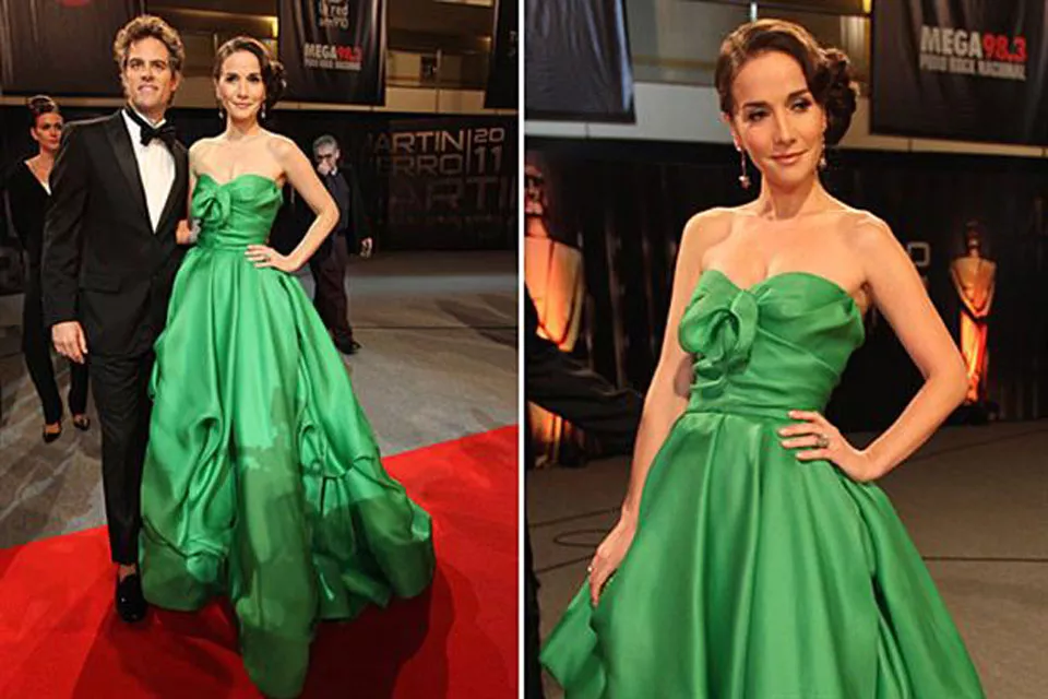 En 2011, Natalia Oreiro abrió la transmisión con un imponente vestido de Oscar de la Renta en verde esmeralda con falda voluminosa y pliegues; ¿El touch? Un peinado que le quedaba divino