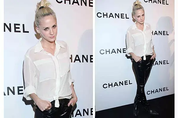 Leonora Balcarce eligió un estilo glam rock para la apertura de la tienda de belleza de Chanel