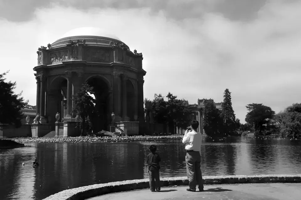 Parque en los alrededores del puente Golden Gate