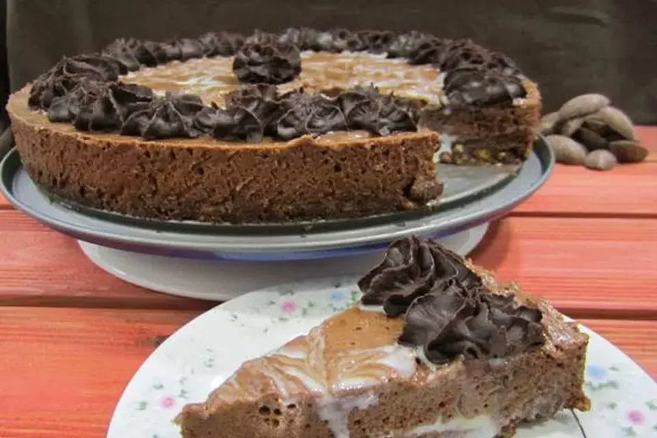 Torta con licor de menta hecha sin colorante pero con todo el sabor