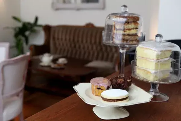 Los desayunos y meriendas especiales a la carta, rondan los $35 a $45