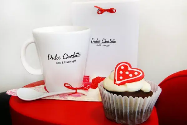 Dulce Charlotte propone desayunos VIP a domicilio; todos se entregan envueltos en tull con moño de raso (desde $220,  www.dulcecharlotte.com )