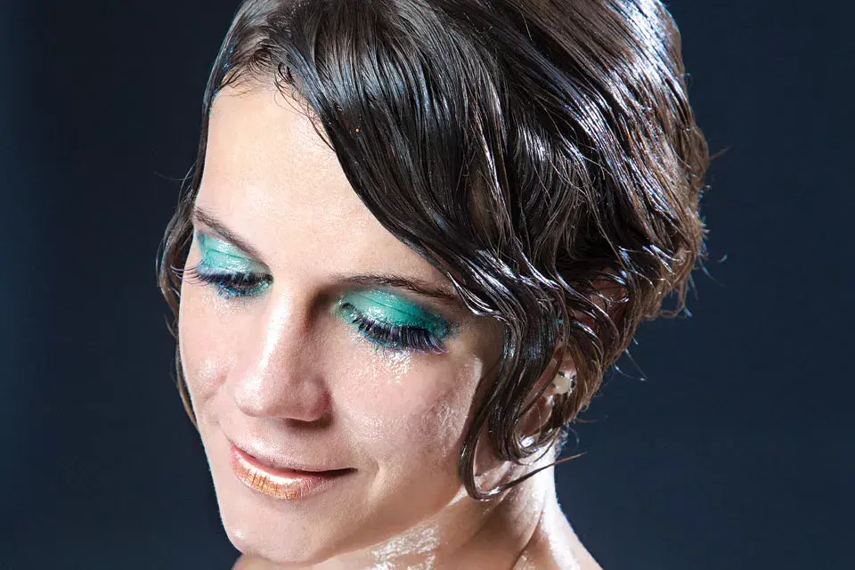 “Soy muy Acuario porque mi casa está llena de gente toda la semana. Vivan los amigos, la familia y las charlas eternas”. Melisa Puppo (30 a?os, Lic. en comunicación).