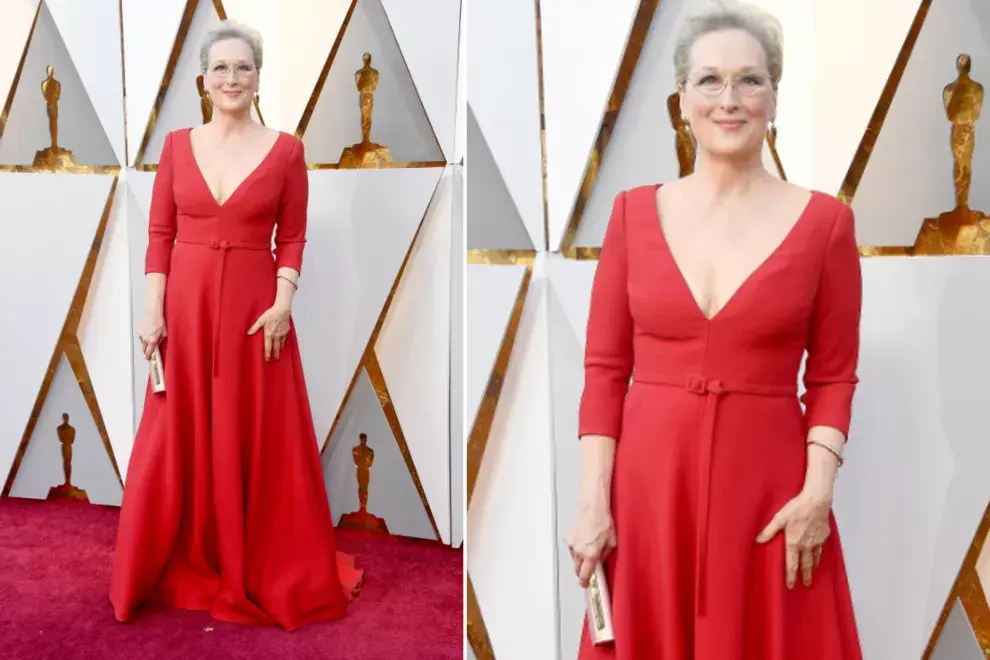 Meryl Streep, con un vestido rojo de espectacular escote de Christian Dior Haute Couture