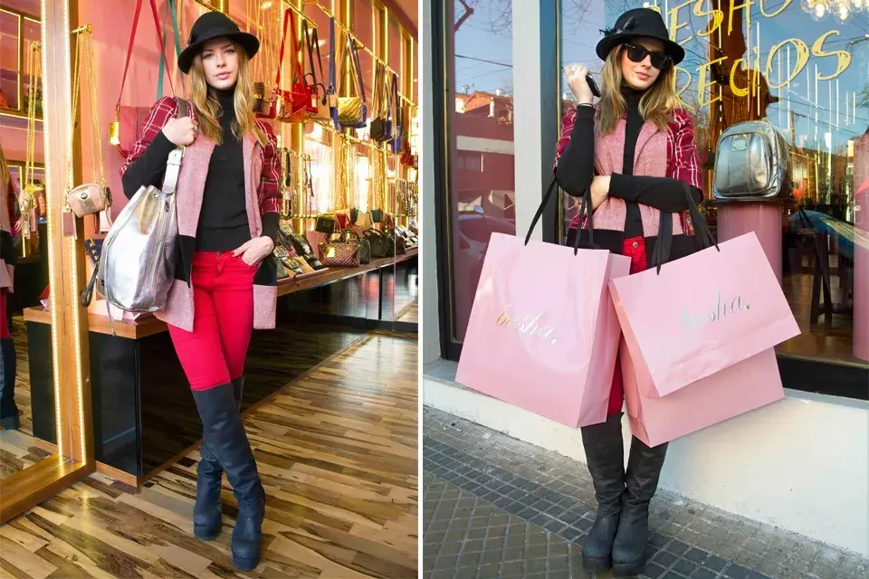 La China fue a conocer lo nuevo de Besha con un look en tonos rosados. Nos encantan las maxibotas y el sombrero