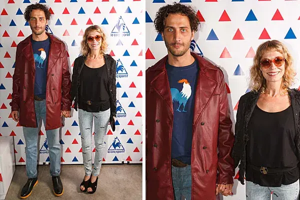 Luciano Cáceres y Gloria Carrá, una pareja con mucha onda, no se perdió el desfile de Le Coq Sportif en Palermo