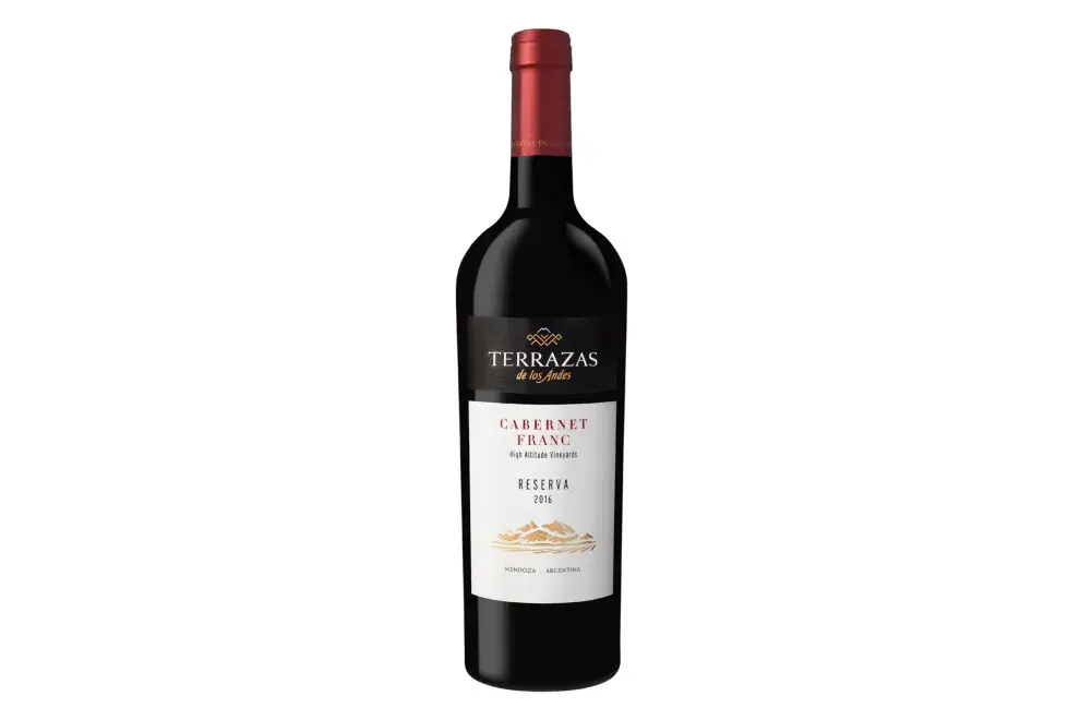 Reserva Cabernet Franc 2016, una buena idea para que papá coma algo rico y lo acompañe con su tinto favorito (Terrazas de los Andes, $315).