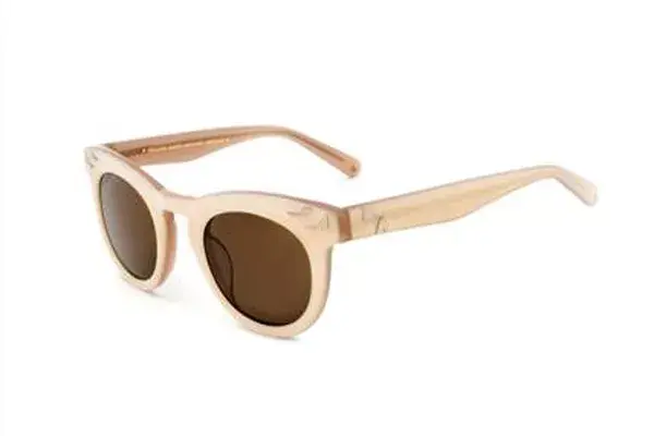 Lentes de sol (Absurda Chacarita, $ 956)
