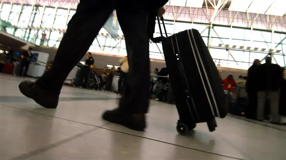 Veinte consejos para sobrevivir las largas esperas en los aeropuertos