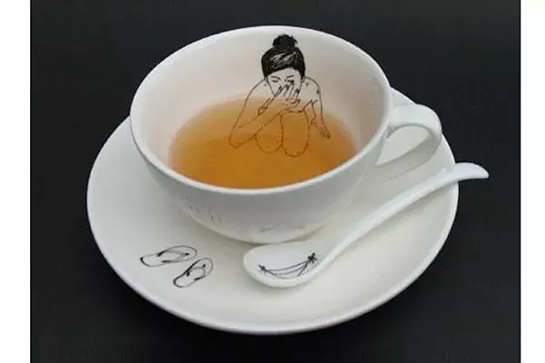 ¿Te gusta esta taza para tu juego de té?