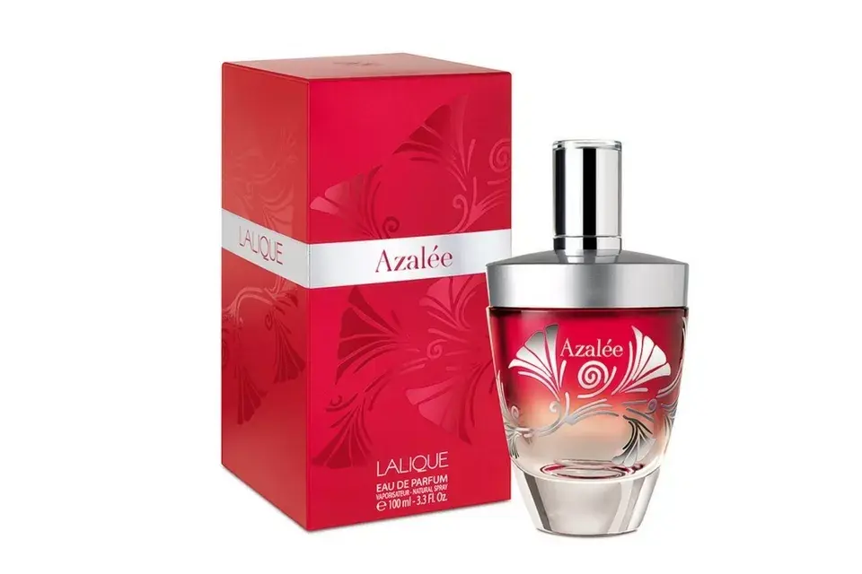 Eau de Parfum Natural Spray 50 ml $2494; Eau de Parfum Natural Spray 100 ml $3511