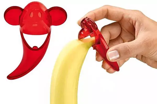 Un pela-banana divertido, para los más chicos de la casa