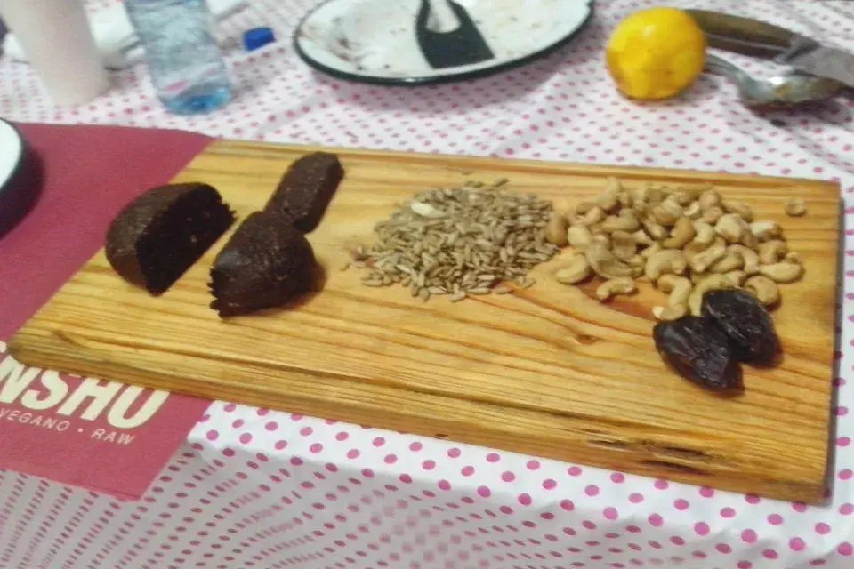 Ingredientes del James Brownie totalmente raw.