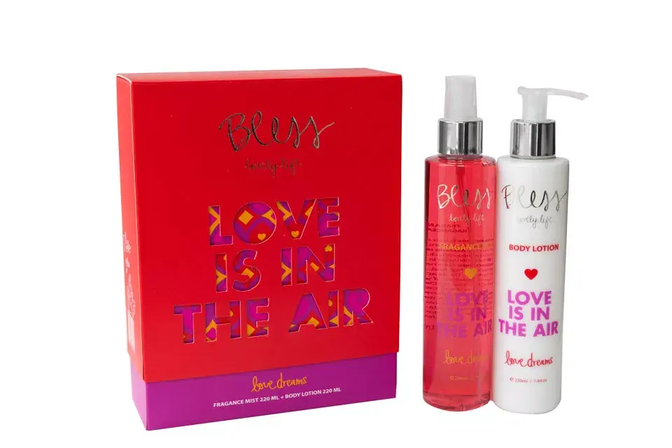 Body lotion y fragancia (Bless lovely life, $165)