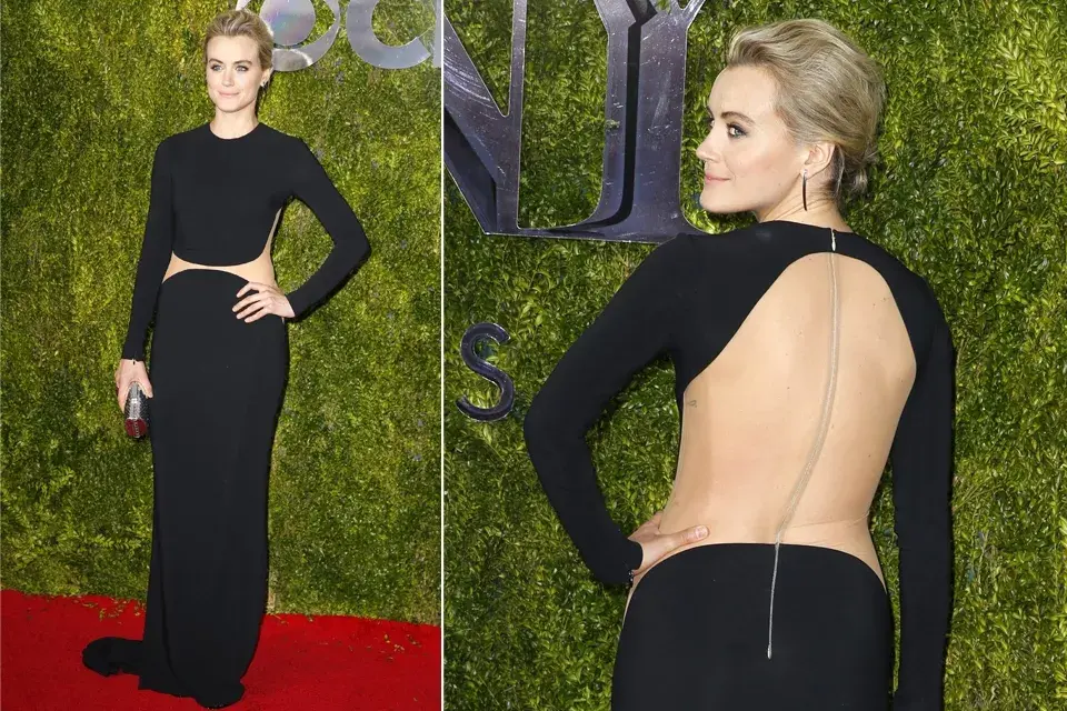 Taylor Schilling llevó un elegante Michael Kors negro con transparencias. ¡Muy sexy!