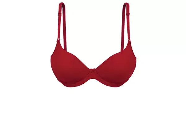 Estilizador: Este modelo es multifunción: levanta, modela, reduce y no deja marcas. Perfecto para lolas medianas o grandes que buscan que todo quede en su lugar. ¿Un extra? Los laterales son reductores y te ayudan a esconder esos rollitos indeseables en la espalda. Precio: $335