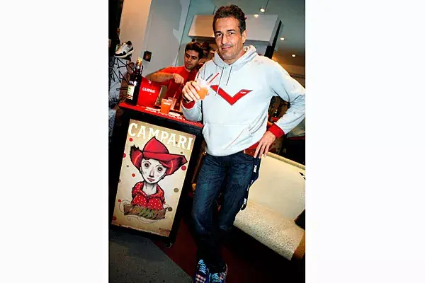 Siempre canchero, Ivo Kutzarida también estuvo en el evento de Pony y Campari