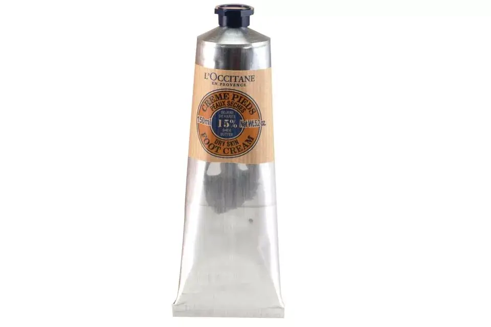 Crema para pies con karité (L´Occitane, $414)