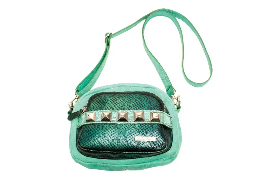 Bandolera con tachas (The Bag Belt, $1600)