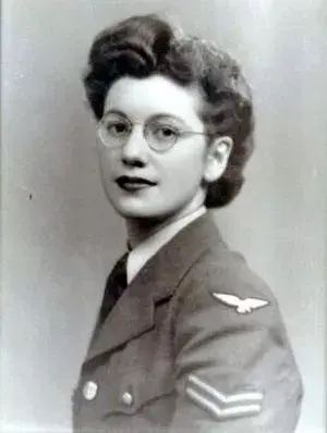  Joan Clarke, la británica que descifró el enigma alemán en la Segunda Guerra Mundial y salvó millones de vidas. 