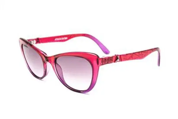 Lentes de sol rosa lila (Absurda Chacarita, $ 800)