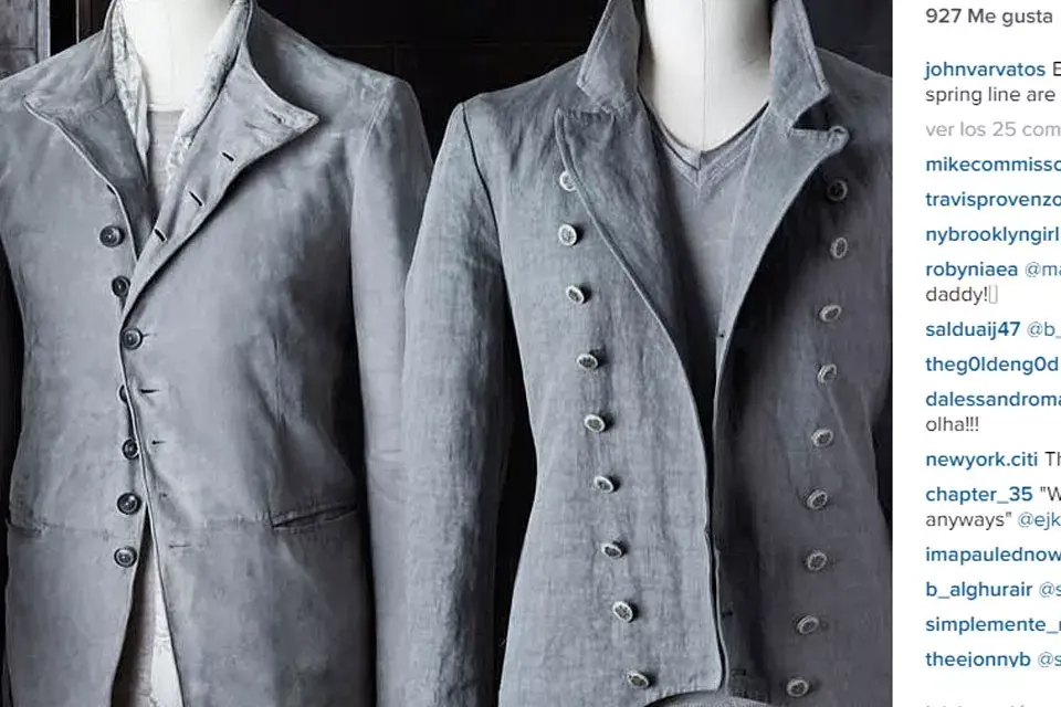 En todas sus colecciones utiliza como imagen a una banda de rock