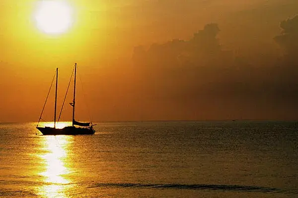 Un paseo en velero